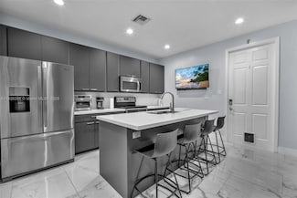14646 SW 13th St, Pembroke Pines, FL 33027