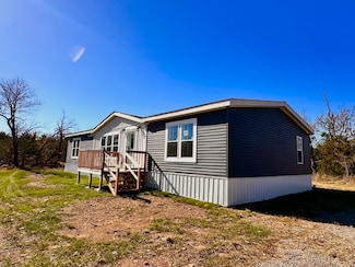 122 Bluebird Dr, McAlester, OK 74501