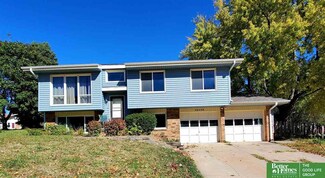 13716 Edna St, Omaha, NE 68138