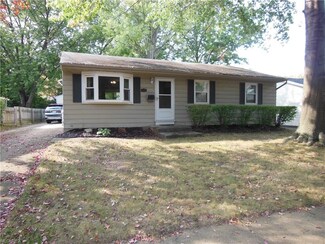 1136 Terrell Dr, Akron, OH 44313