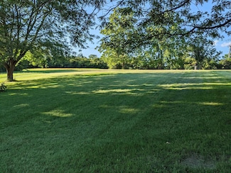 2274 Drexel Ave, Davis, IL 61019