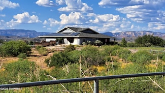1380 S Mountain View Rd, Cornville, AZ 86325