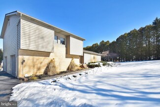 6119 Schochary Rd, New Tripoli, PA 18066