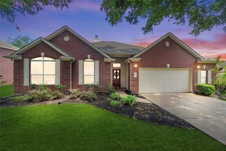 1902 Spreading Bough Ln, Richmond, TX 77406