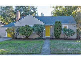 9014 NE Schuyler St, Portland, OR 97220