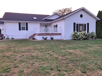 2171 Alliance Rd, Deerfield, OH 44411