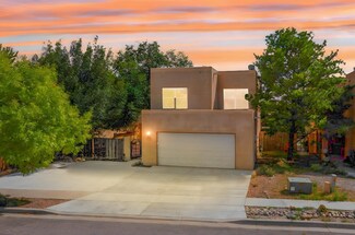 2814 Calle de Oriente, Santa Fe, NM 87507