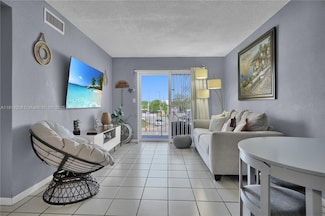 5100 W Flagler St Unit 201, Coral Gables, FL 33134