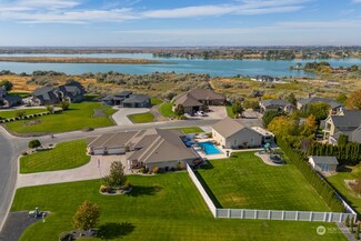 9012 Dune Lake Rd SE, Moses Lake, WA 98837