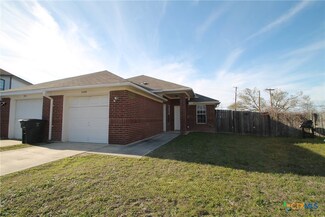 2409 Royal Crest Cir, Killeen, TX 76549