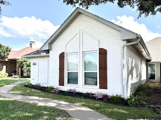 2062 Arbor Creek Dr Unit A, Carrollton, TX 75010