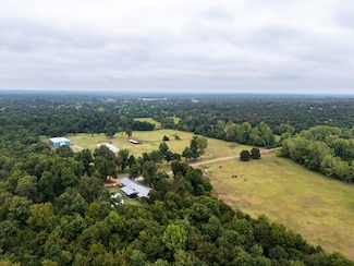 12901 S Dobbs Rd, McLoud, OK 74851