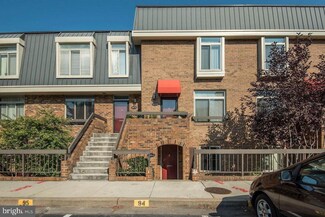 1605 S Hayes St Unit 1, Arlington, VA 22202