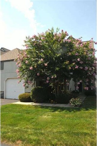 175 Hawthorne Ct, Reading, PA 19610