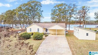 398 Jake Dr, Sylacauga, AL 35151