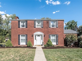 2506 Springwood Dr, Glenshaw, PA 15116