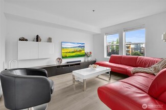 11920 98th Ave NE Unit 213, Kirkland, WA 98034