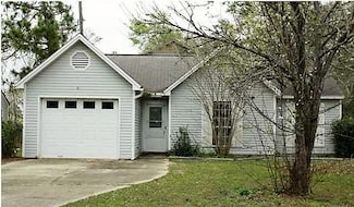 41 3rd Ave, Shalimar, FL 32579