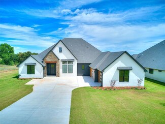 2261 Winter Creek Blvd, Blanchard, OK 73010