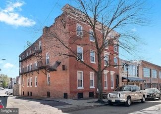 869 Hollins St, Baltimore, MD 21201