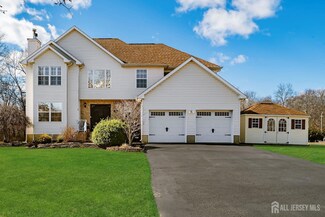 19 Carter Dr, Old Bridge, NJ 08857