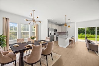 1745 Eastover Dr, Kernersville, NC 27284