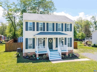 67 Barrington Dr, Stanardsville, VA 22973