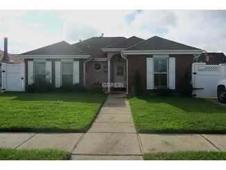3424 Van Cleave Dr, Meraux, LA 70075