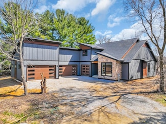 W5303 Briarwood Rd, Elkhorn, WI 53121