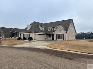 3810 Hunters Ridge, Texarkana, TX 75503