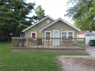 607 E Morgan St, Bunker Hill, IL 62014