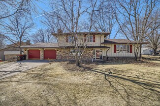 8549 75th St S, Cottage Grove, MN 55016