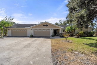 11970 W Brookside Ct, Homosassa, FL 34448