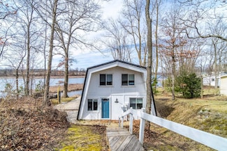 4385 W Orland Rd, Angola, IN 46703