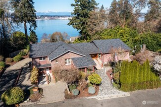 3818 E Lidstrom Hill Rd, Port Orchard, WA 98366