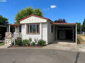 2901 E 2nd St Unit 43, Newberg, OR 97132