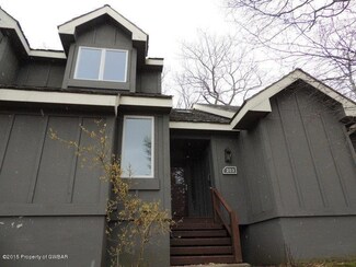 203 Snow Ridge Rd, Lake Harmony, PA 18624