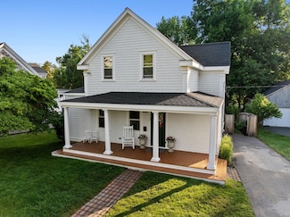 12 Short St, Cohasset, MA 02025