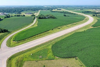 1775 17th Avenue Rd, Wahoo, NE 68066