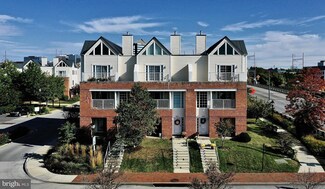 221 Christina Landing Dr, Wilmington, DE 19801