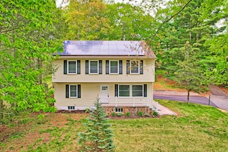 76 Three Mile Hill Rd, Middlebury, CT 06762
