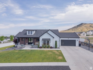 142 N 1100 E, Hyde Park, UT 84318