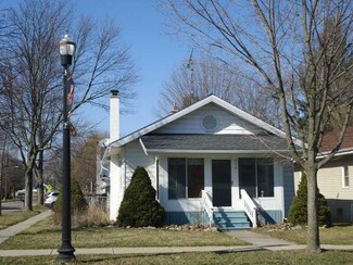 210 E Bellevue St, Leslie, MI 49251