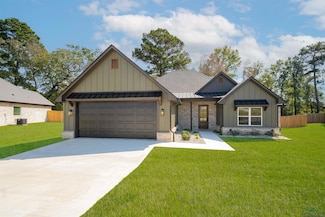 144 Teal Ln, Hallsville, TX 75650