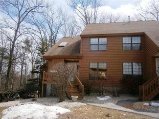 40 W Meadow Rd, Haverhill, MA 01832