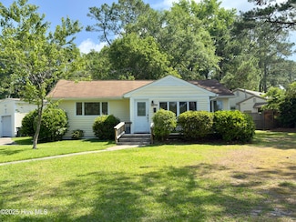 2014 Center Ave, New Bern, NC 28560