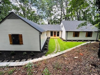 3710 Country Estate Dr NW, Kennesaw, GA 30152