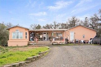 2702 Pinecrest Rd, Oroville, CA 95966