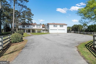 387 Colvin Dr, Locust Grove, GA 30248