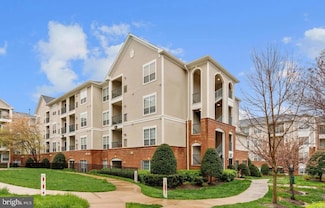 4852 Eisenhower Ave Unit 435, Alexandria, VA 22304